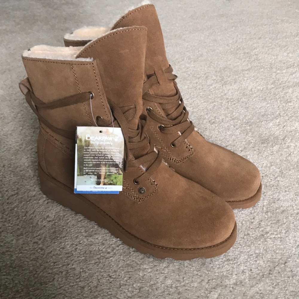 NWT: Laced BearPaw Boots